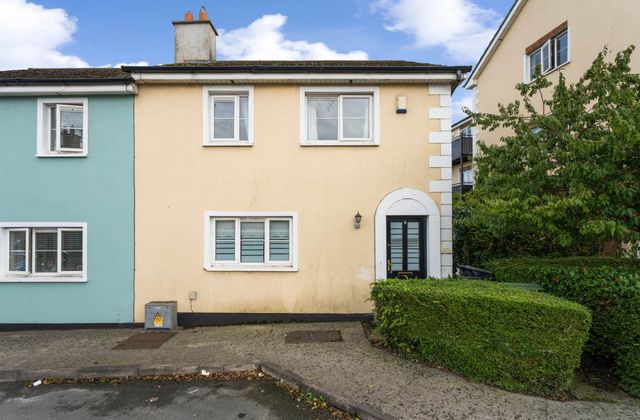 2 Hamlet Avenue, Balbriggan, Co. Dublin, Balbriggan, Co. Dublin - Click to view photos