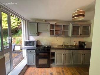 Silver Strand Lodge, Barna Road, Knocknacarra, Co. Galway - Image 4