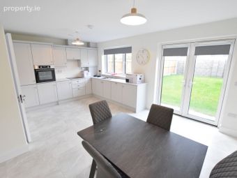 39 Carraig T&uacute;r, Model Farm Road, Raheen, Co. Cork