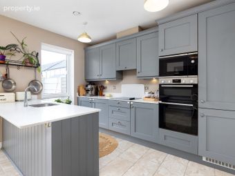 25 Hawkins Wood Drive, Hawkins Wood, Greystones, Co. Wicklow - Image 4