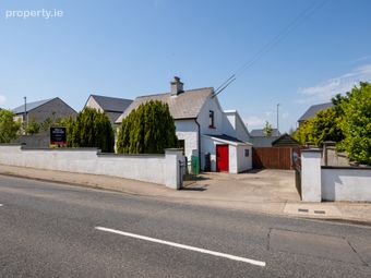 Minstrel Cottage, Pembrokestown, Wexford, Whiterock, Co. Wexford - Image 3