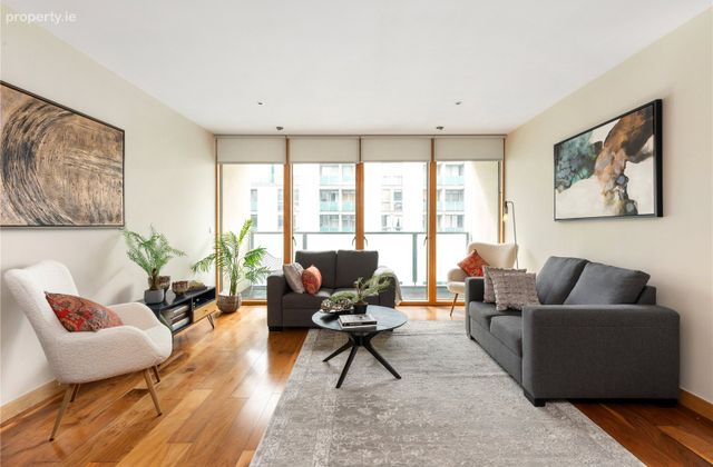 34 Saunders House, Spencer Dock, Dublin 1, Dublin 1 - Click to view photos