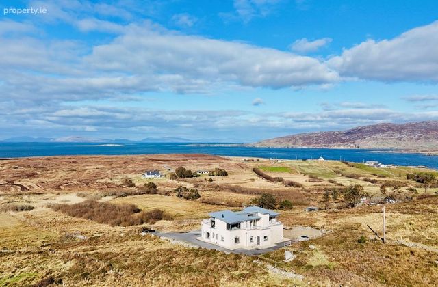 Bundowlish, Cleggan, Co. Galway - Click to view photos