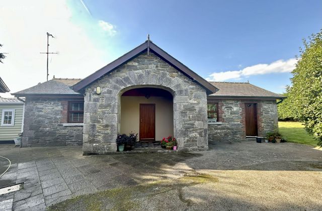 Mews At Hillside Cottage, Termonfeckin, Termonfeckin, Co. Louth - Click to view photos