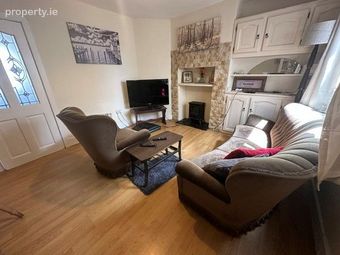3 Emer Terrace, Kickham Street, Thurles, Co. Tipperary - Image 4