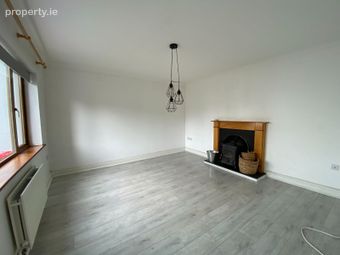 11 Hillcrest Court, Riverstick, Ballymartle, Co. Cork - Image 4