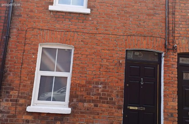 71 Saint Ignatius Road, Dublin 7, North Circular Road, Dublin 7 - Click to view photos