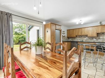 13 Crossneen Manor, Leighlin Road, Carlow, Graiguecullen, Co. Laois - Image 4