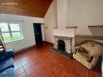 1 Drumgeaglom, Leitrim Village, Drumshanbo, Co. Leitrim - Image 2