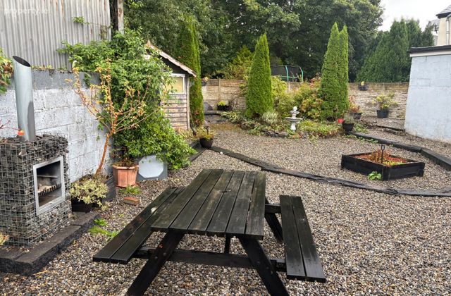 Shanballymore Upper, Co. Cork, Shanballymore, Co. Cork - Click to view photos