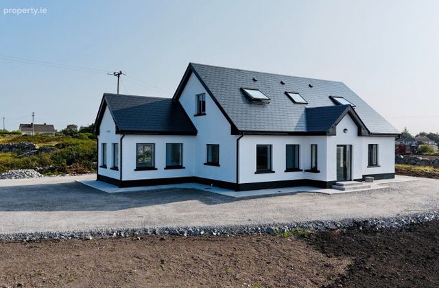 Cor Na Ron West, Inverin, Inverin, Co. Galway - Click to view photos