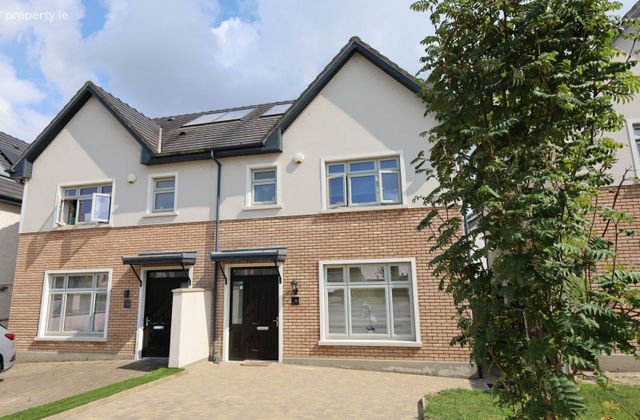 41 The Lawn, Janeville, Carrigaline, Co. Cork - Click to view photos