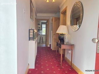 27 Aranleigh Vale, Rathfarnham, Dublin 14 - Image 3