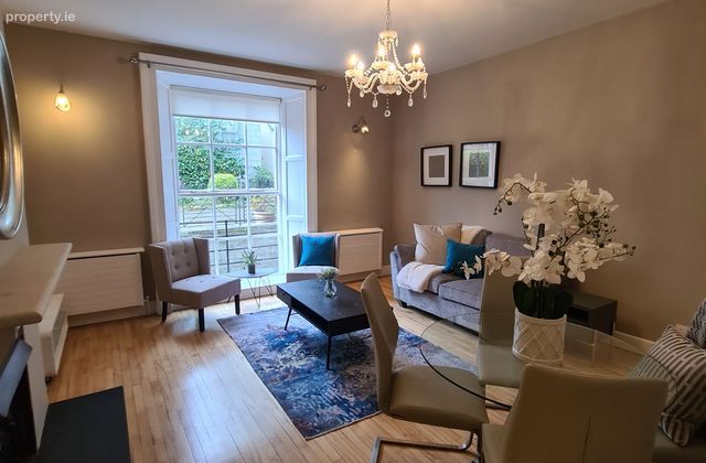 Apartment 1 , 10 Harcourt Terrace, Dublin 2 - Click to view photos
