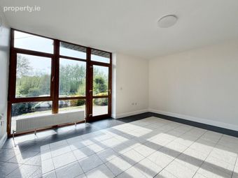 Apartment 2, Riverbank House, Kilkenny, Co. Kilkenny - Image 4