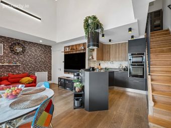 Penthouse 3 The Friary Apartments, 5/6 Cecilia Street, Dublin 2, Dublin 2 - Image 5