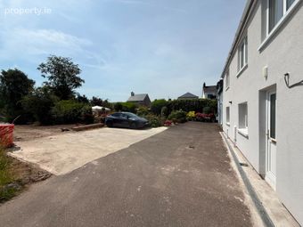 El Mar, 18 Lough View Terrace, The Lough, Co. Cork - Image 4