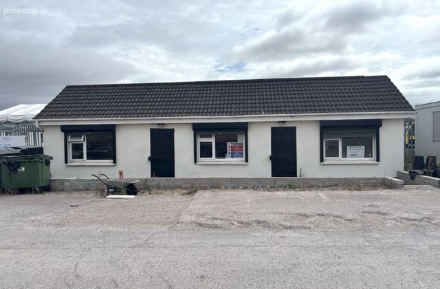 Ballintubber, Ballintubber, Carrigtwohill, Co. Cork - Click to view photos