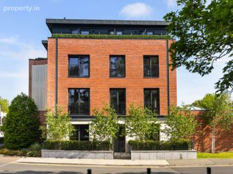 1 The Terrace, Westminster Road, Foxrock, Dublin 18