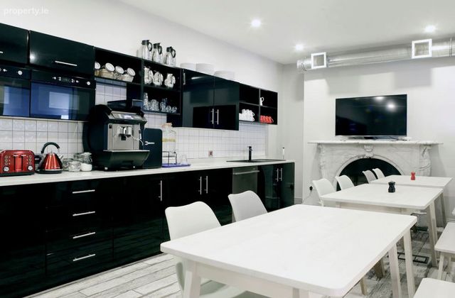 18-20 Merrion Street, Dublin 2 - Click to view photos