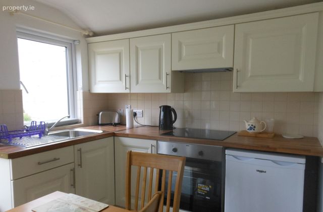 Burkeen, Wicklow Town, Co. Wicklow - Click to view photos