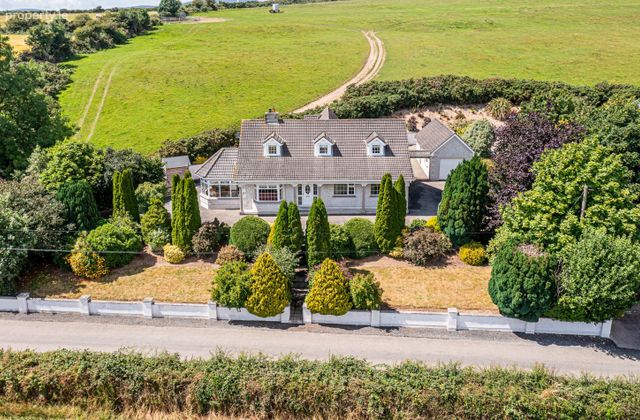 Castledockrill, Enniscorthy, Co. Wexford - Click to view photos