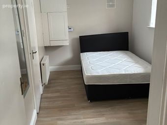 Apartment 8, Georges Court, Dublin 2