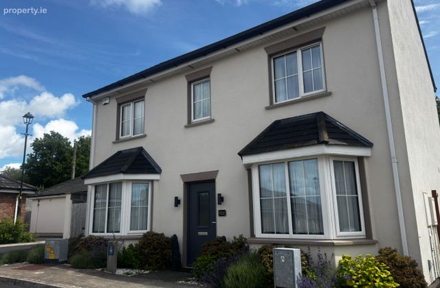 12 Cilleithne Gardens, Bellingham, Portlaoise, Co. Laois - Click to view photos