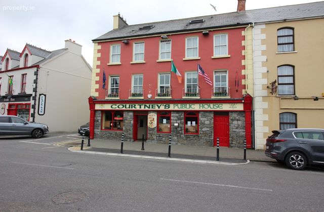 Courtneys Bar &amp; Guest House, Main Street, Ballybunion, Co. Kerry - Click to view photos