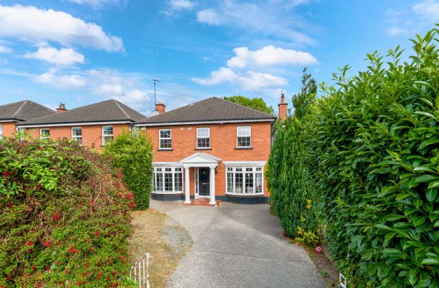 Rosslyn Court, Bray, Bray, Co. Wicklow - Click to view photos