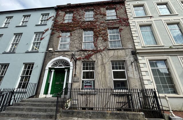 20 Denny Street, Tralee, Tralee, Co. Kerry - Click to view photos