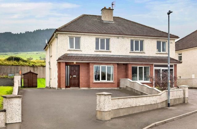 18 The Plains, Strandhill, Sligo, Co. Sligo, Strandhill, Co. Sligo - Click to view photos