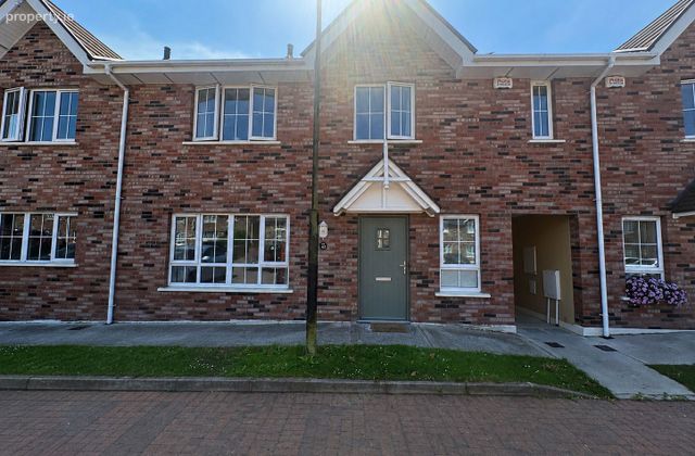 Maryborough Village, Portlaoise, Co. Laois, Pallas, Co. Laois - Click to view photos