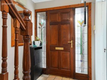 71 Hazelbury Green, Clonee, Dublin 15, Clonee, Dublin 15 - Image 2