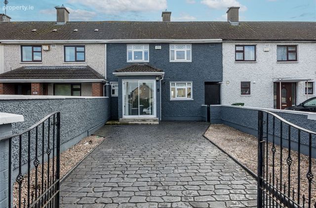 34 Greencastle Avenue, Dublin 17, Coolock, Dublin 17 - Click to view photos