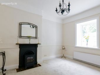 6 Corrib Terrace, Woodquay, Co. Galway - Image 3