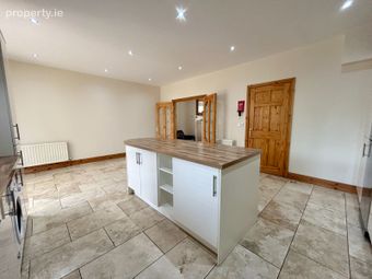 26 Parkwood, Roschoill, Drogheda, Co. Louth - Image 5