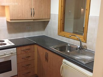 3 Coppinger View Castleredmond Court Midleton, Midleton, Co. Cork - Image 3