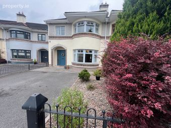 28 Ardnaglug, Retreat Road, Athlone, Co. Westmeath - Image 2