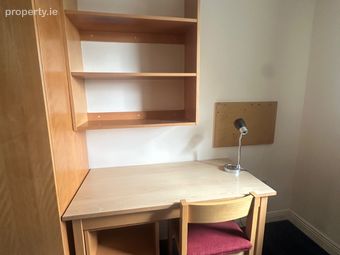 Apartment 21, Room A, Schoolhouse Court, Santry, Dublin 9 - Image 4