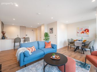 2 Bed, Grand Canal Place, Dublin 8 - Image 4
