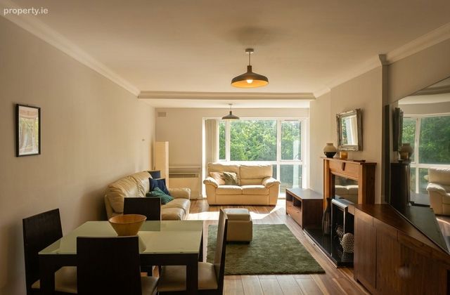 Apartment 130, Block 3/4, Gracepark Manor, Drumcondra, Dublin 9 - Click to view photos