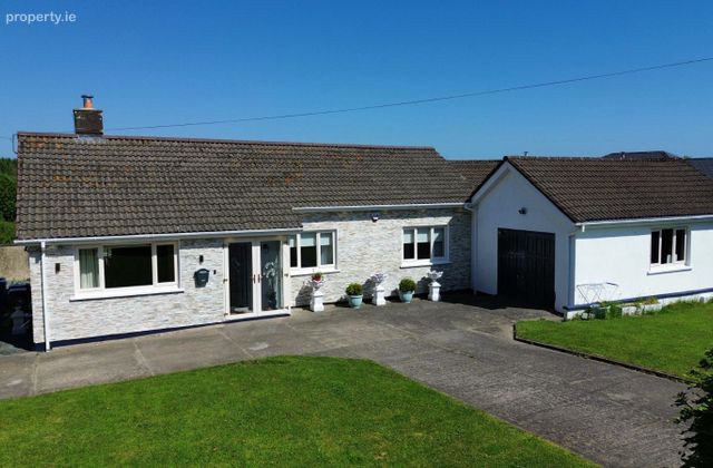 Kinvara, Ballinatray Upper, Courtown, Co. Wexford - Click to view photos