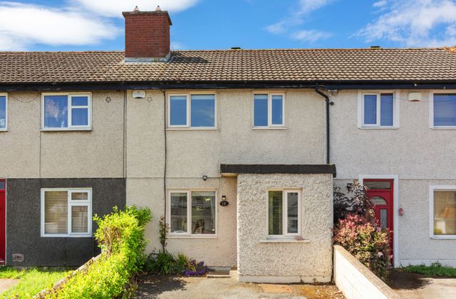 13 Castle Park, Tallaght, Dublin 24, Tallaght, Dublin 24 - Click to view photos