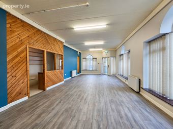 No 1 Upper Chapel Street, Castlebar, Co. Mayo - Image 2