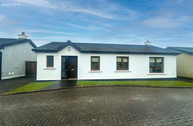 6 Radharc Na Farraige, Ballymoneen Road, Knocknacarra, Galway City, Knocknacarra, Co. Galway - Click to view photos
