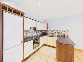 16 Mullan Mor, Tuam Road, Galway, Tuam Road, Co. Galway - Image 2