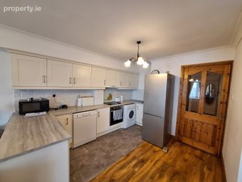 Seagrove Court, Salthill, Co. Galway - Image 5