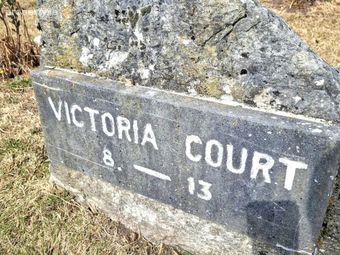 8 Victoria Court, Victoria Village, Victoria Cross, Co. Cork - Image 3