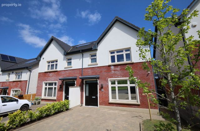 36 The Willows, Janeville, Carrigaline, Co. Cork - Click to view photos